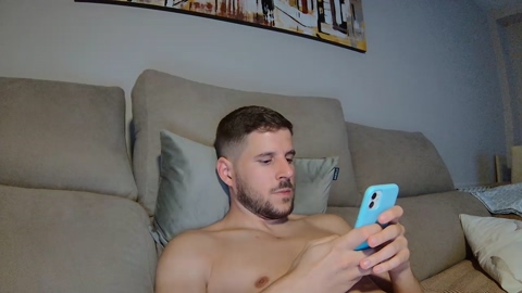 lechehotcam2  19-08-2022